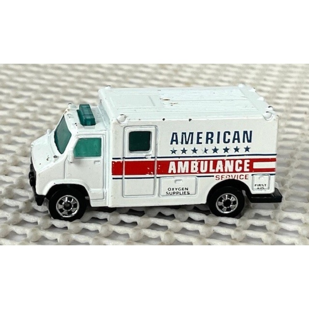 Hot Wheels 1988 Ambulance American Ambulance‎ Service white EUC